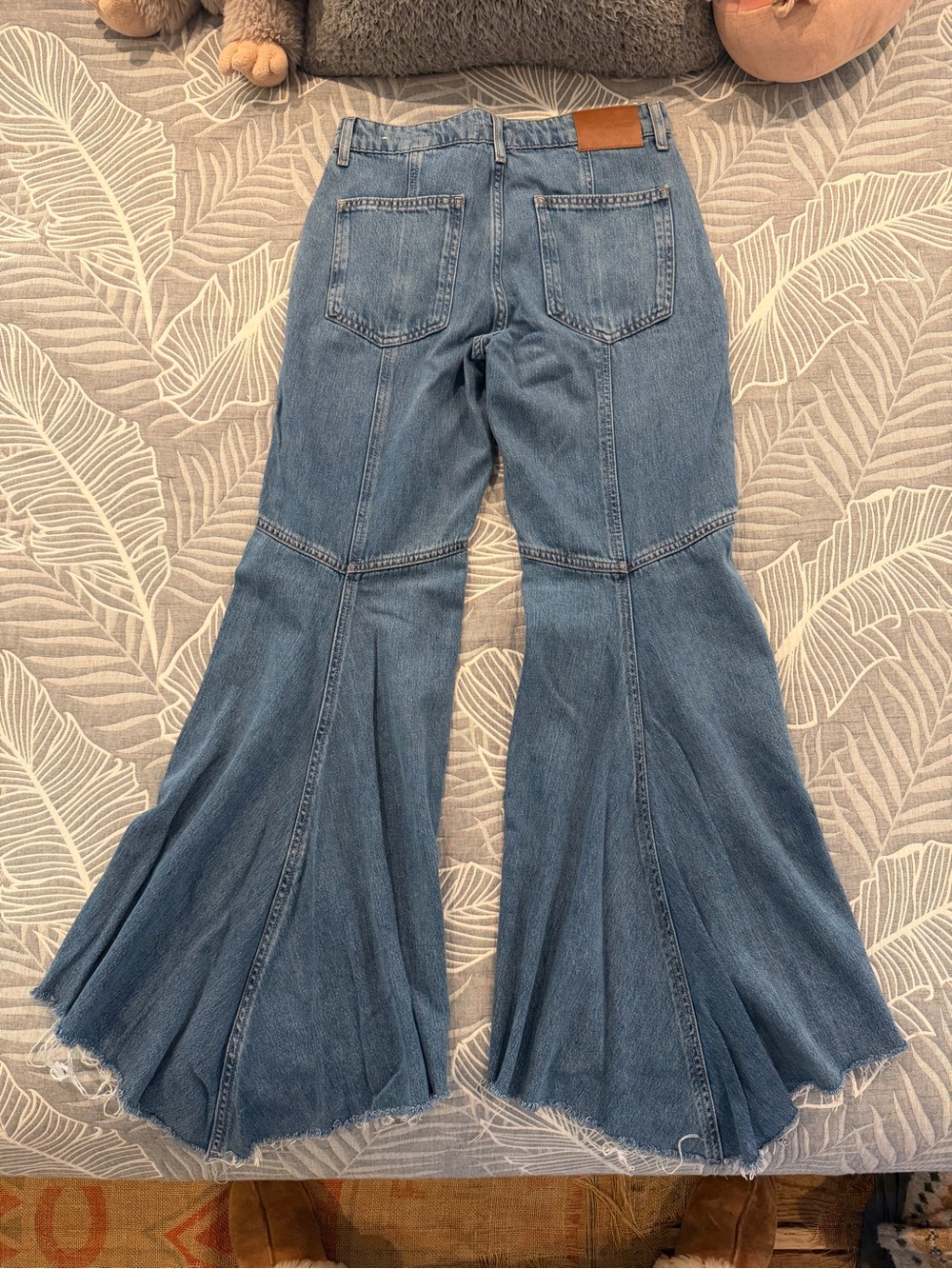Free People Light Blue Flared Wide-Leg Jeans - Picture 2 of 5